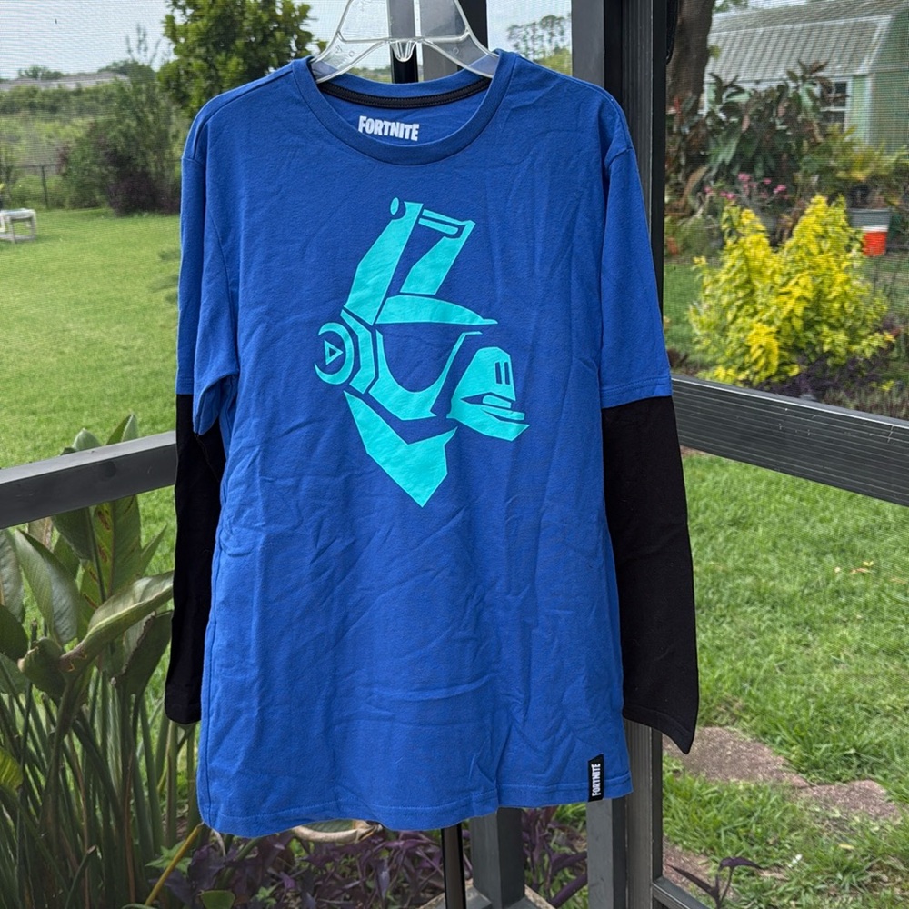 NWT Long sleeve boys fortnite llama shirt 18 (2x/EEG/TTG)